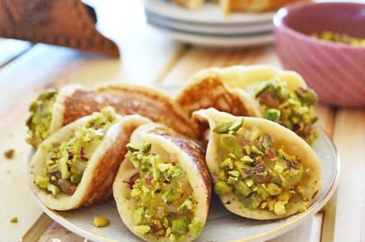 Qatayef with Cream