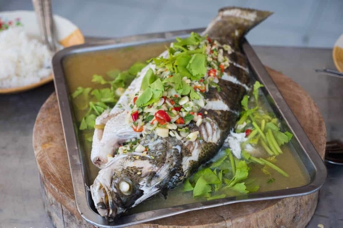 Thai Spicy Lemon Garlic Steam Fish